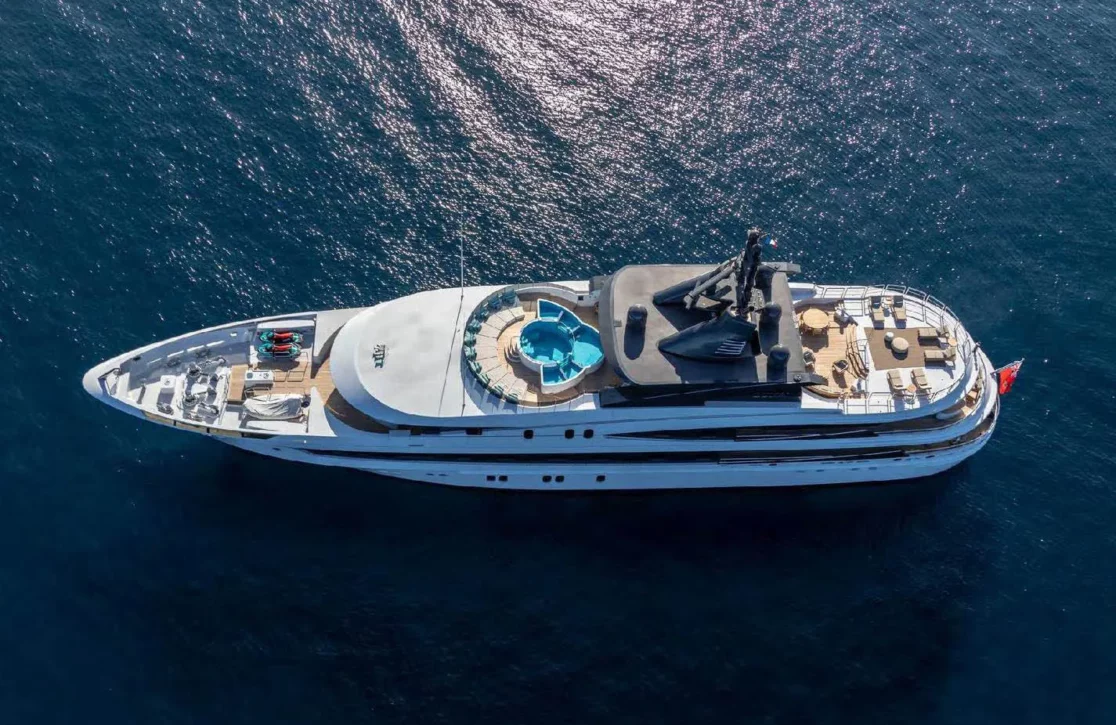 An image of Ahs yacht
