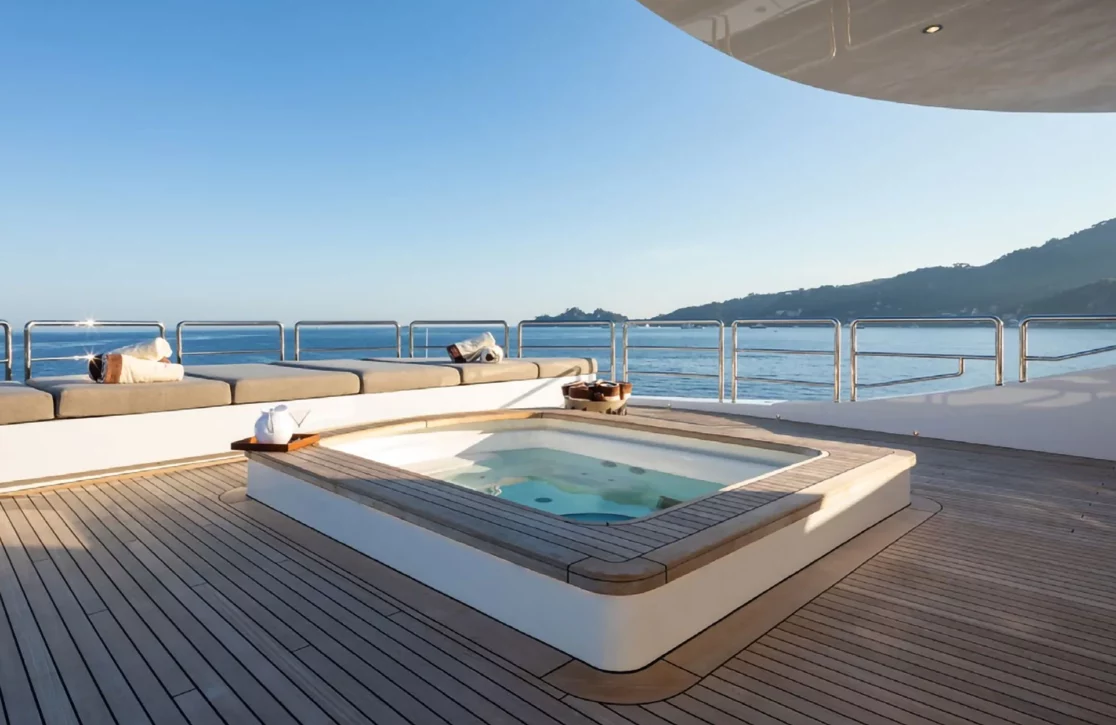 An image of Alfa yacht