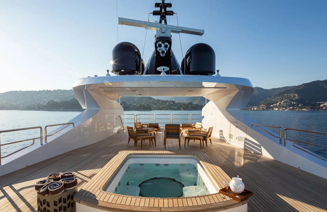 An image of Alfa yacht