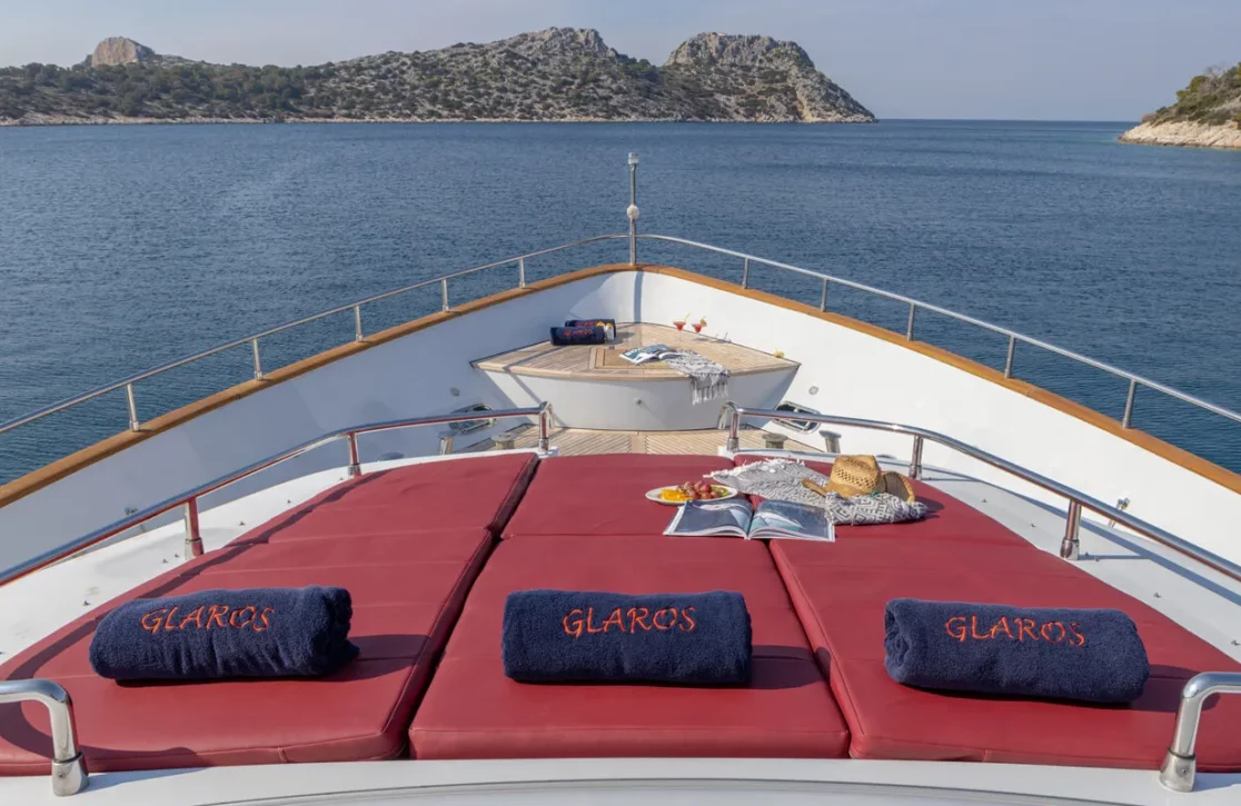 An image of Glaros yacht
