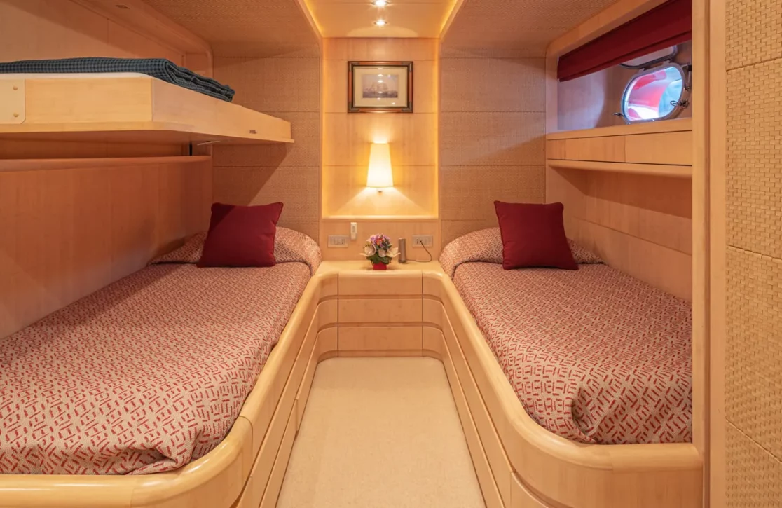 An image of Glaros yacht