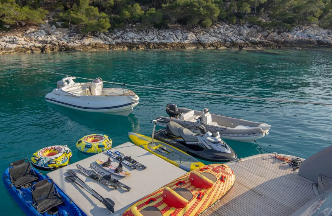 An image of Glaros yacht