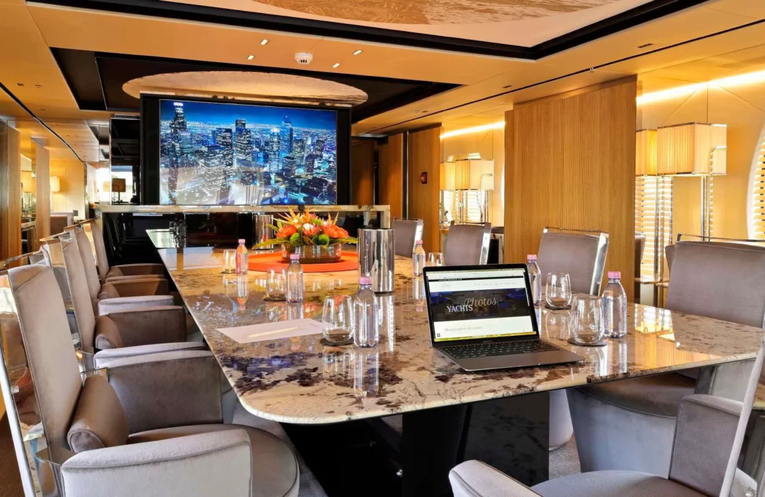 An image of Seahorse yacht