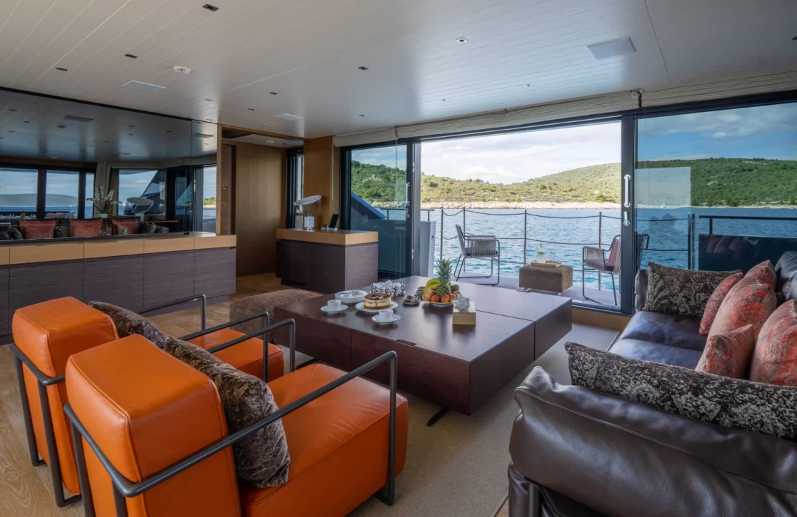 An image of Journey yacht