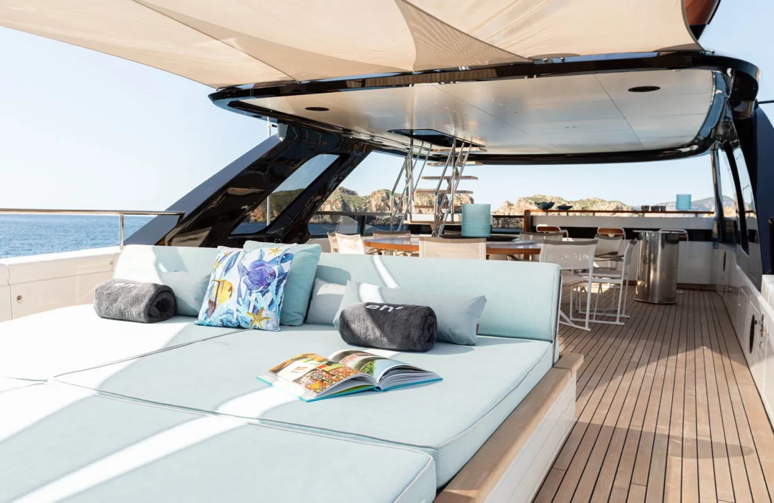 An image of Eh2 yacht