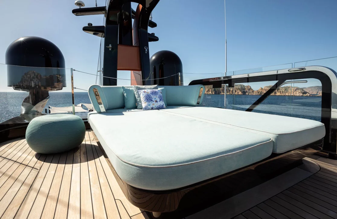 An image of Eh2 yacht