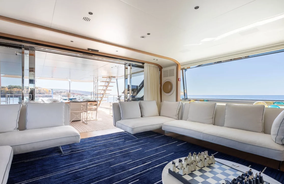 An image of Eh2 yacht