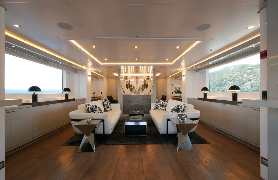 An image of Sud yacht