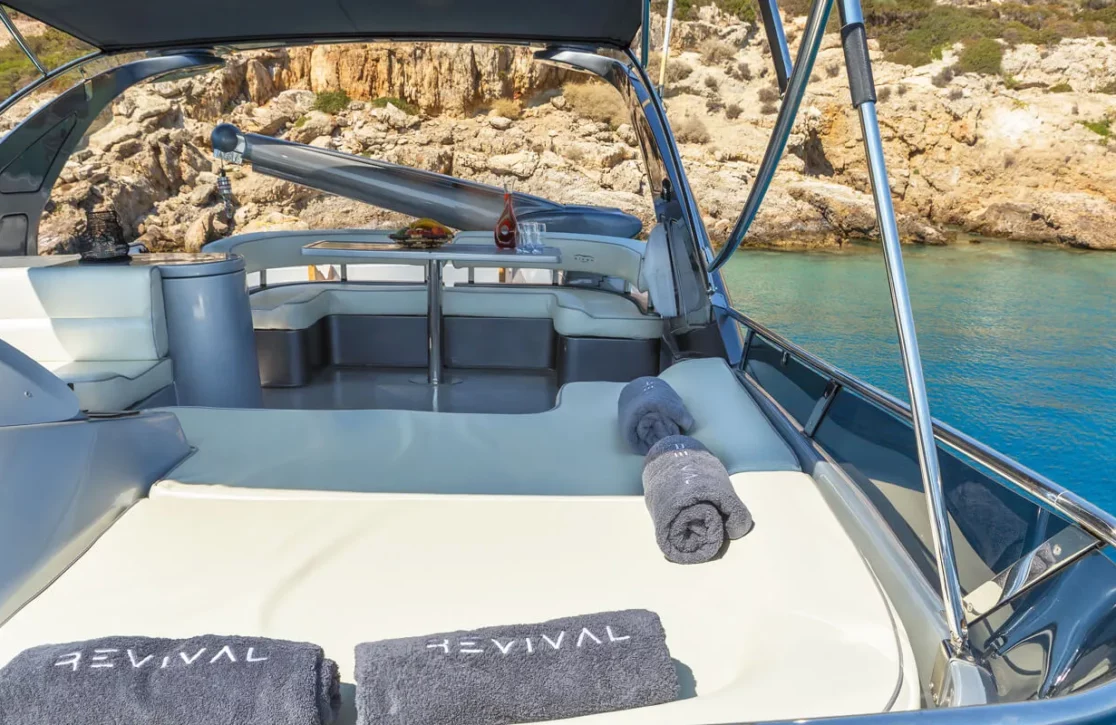 An image of Revival yacht