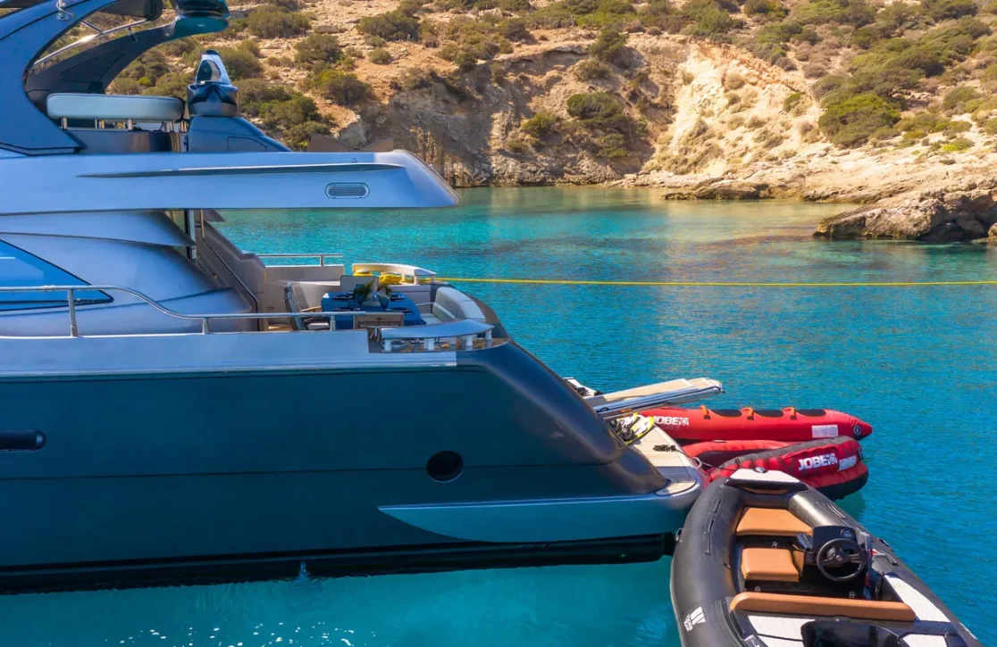 An image of Revival yacht