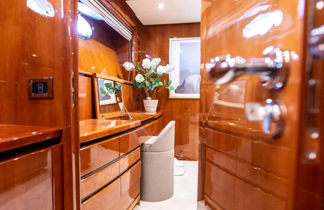 An image of Pareaki yacht