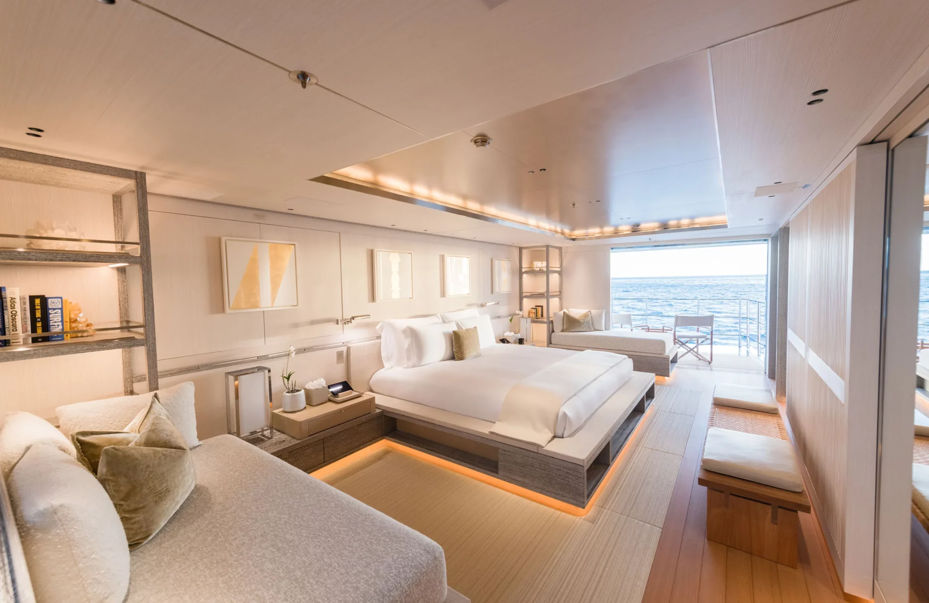 A preview of interior Bedroom cabin