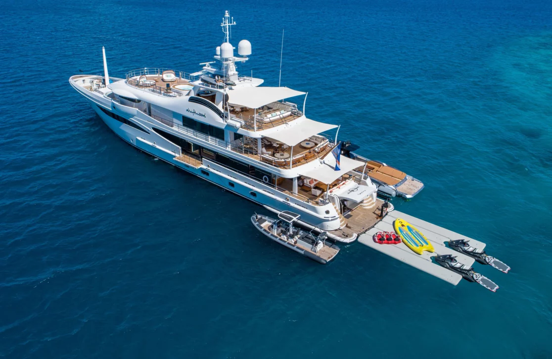 An image of Driftwood yacht