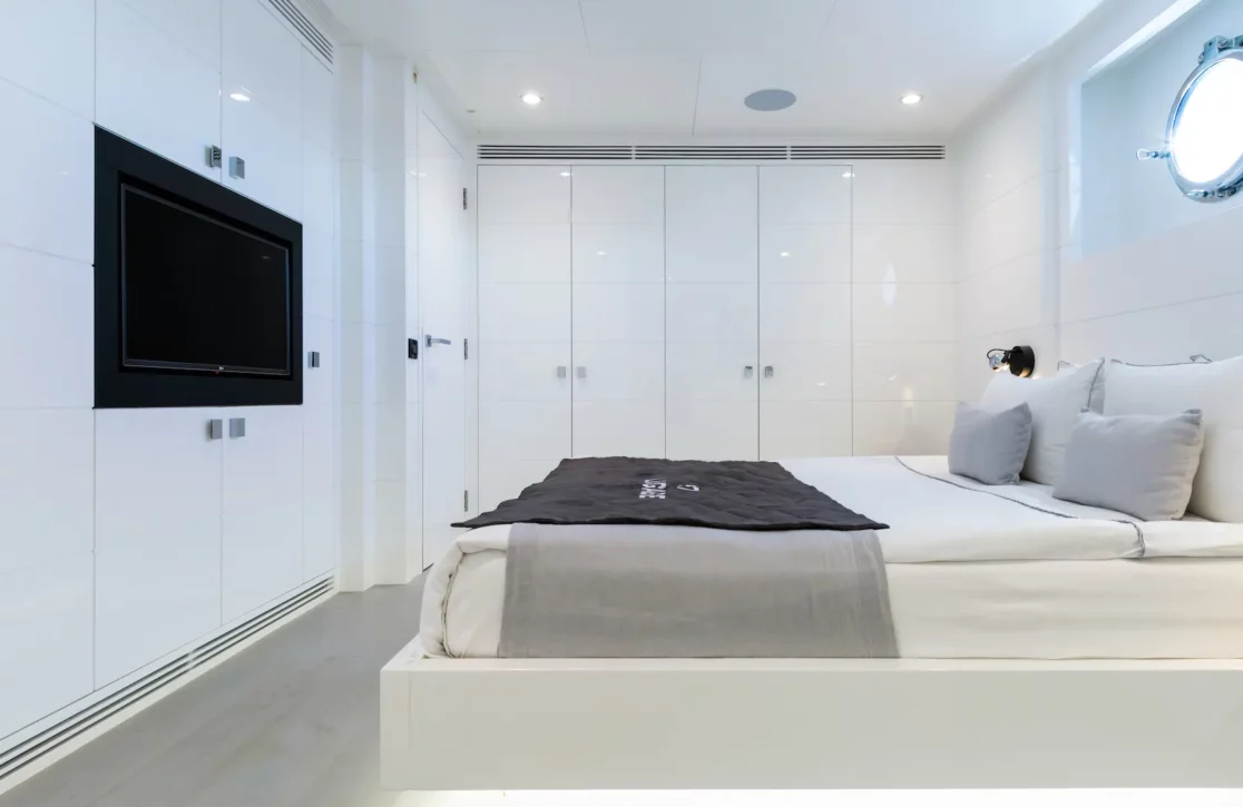 An image of S7 yacht
