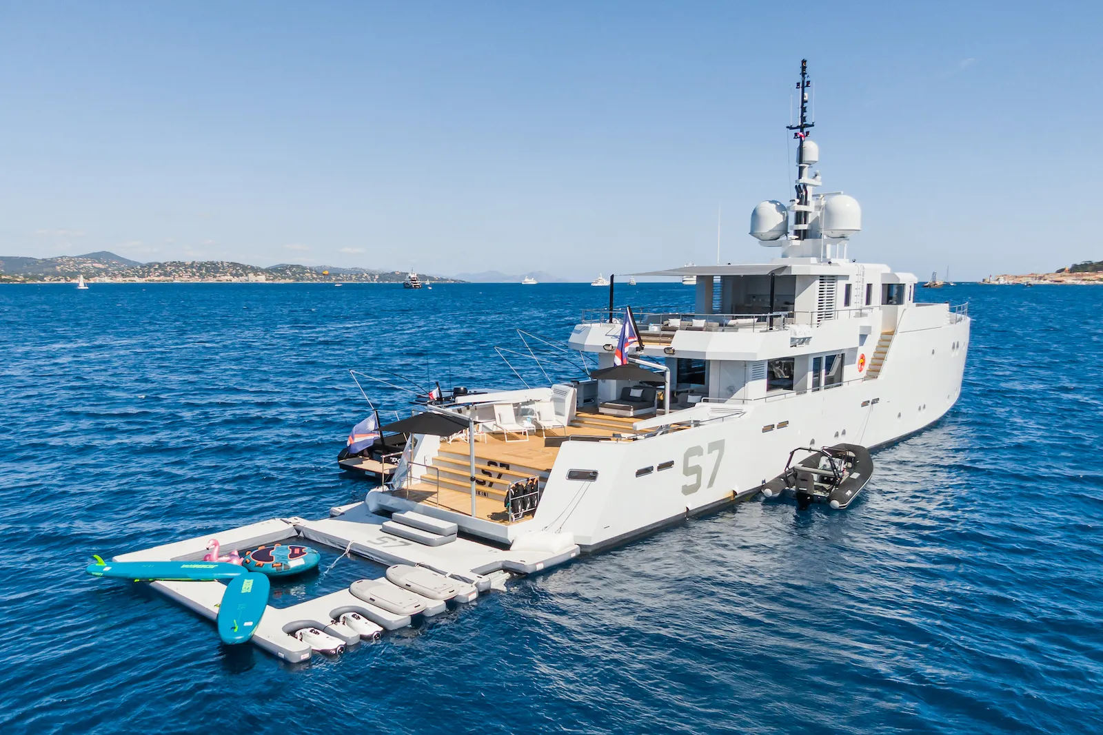 An image of S7 yacht