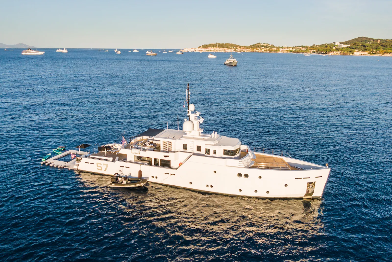 An image of S7 yacht