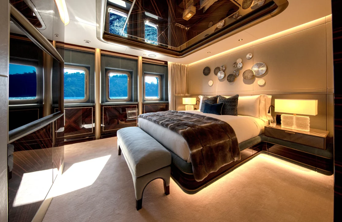 An image of Arrow yacht
