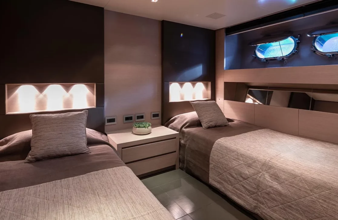 An image of Billa yacht