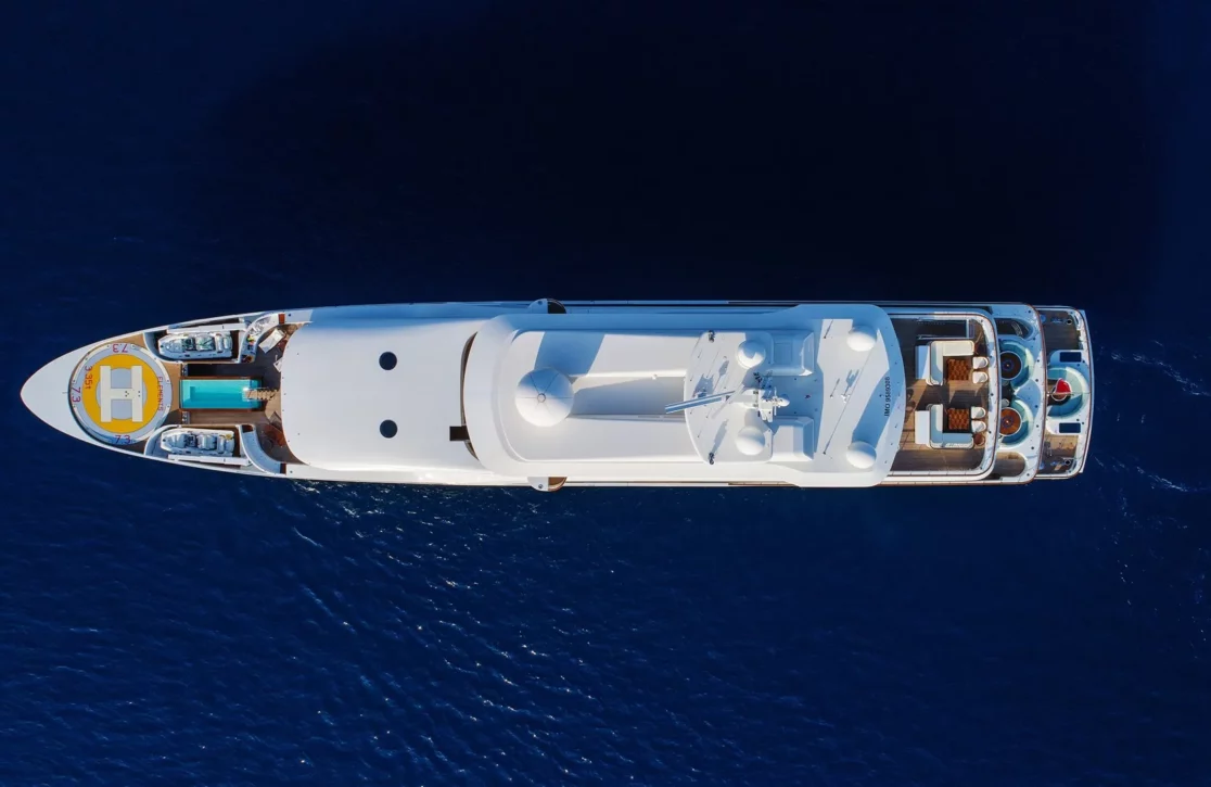 An image of Elements yacht