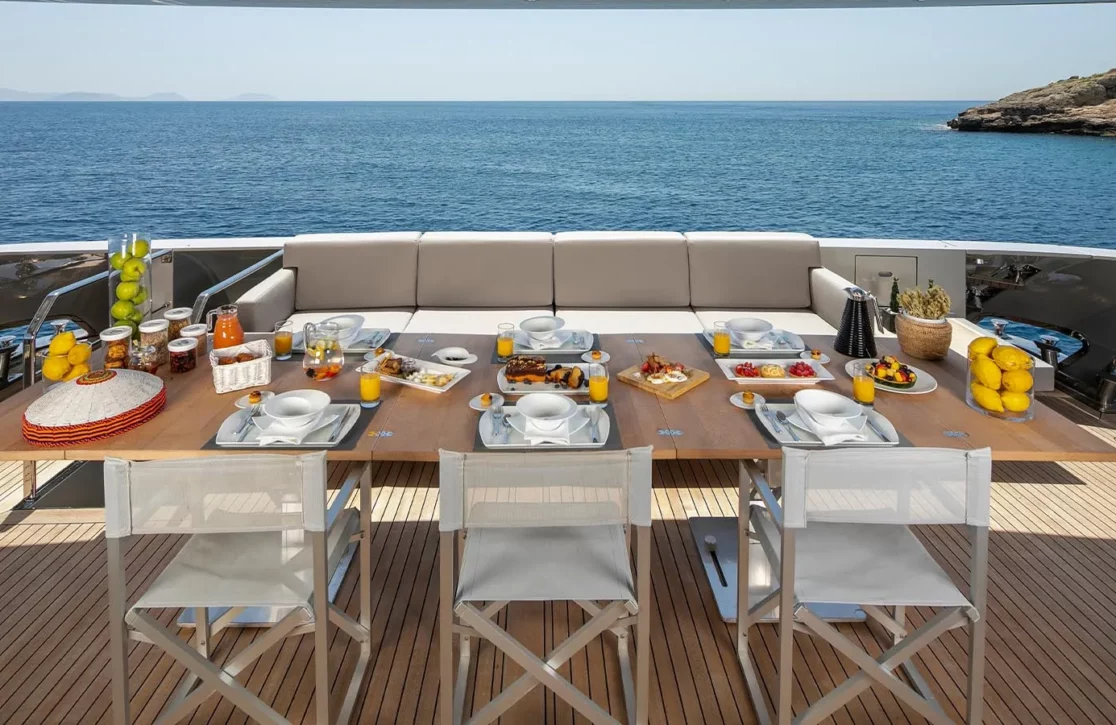 An image of Billa yacht