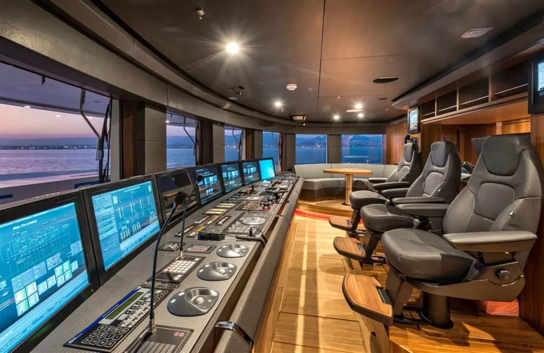 An image of Elements yacht