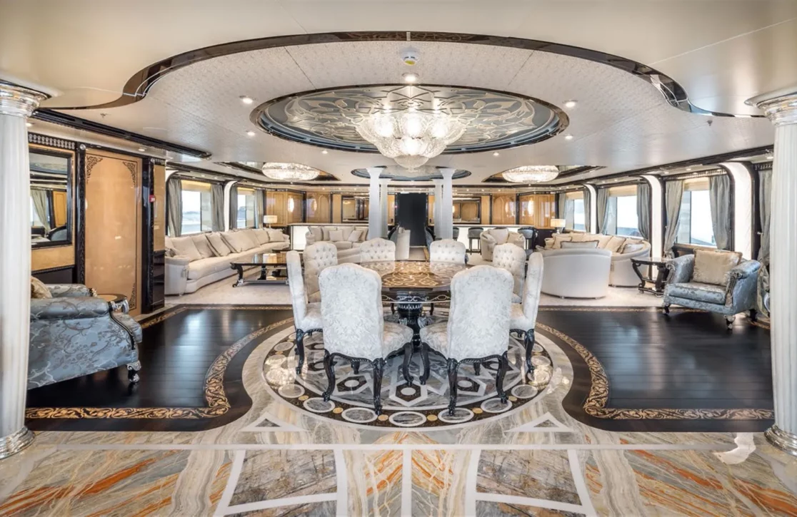 An image of Elements yacht