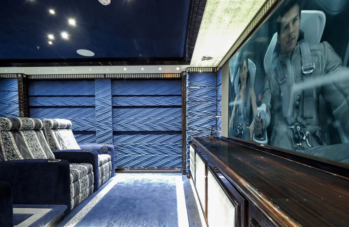 An image of Elements yacht