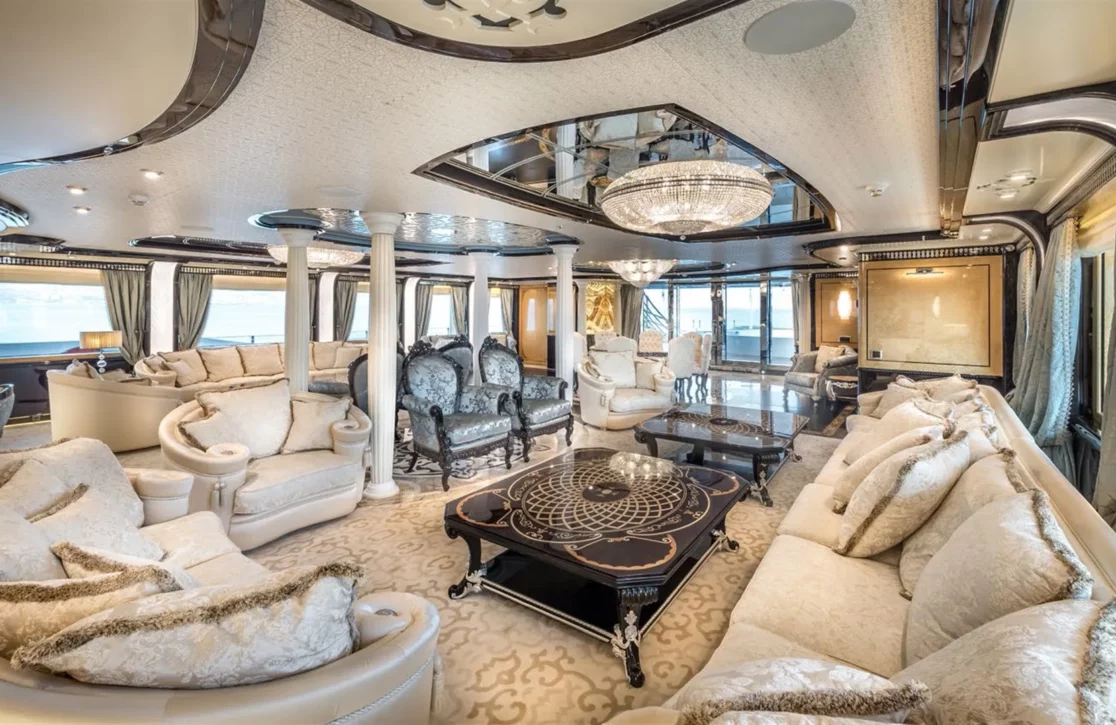 An image of Elements yacht
