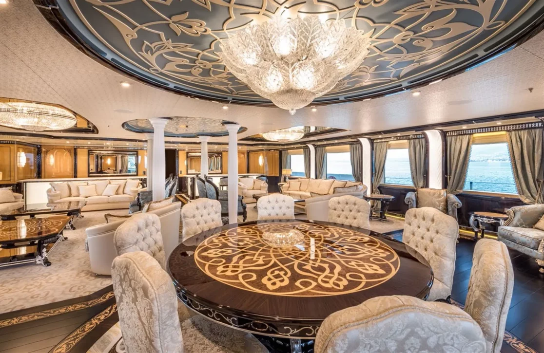 An image of Elements yacht