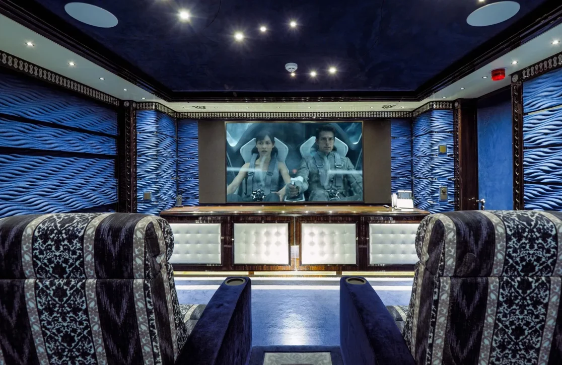 An image of Elements yacht