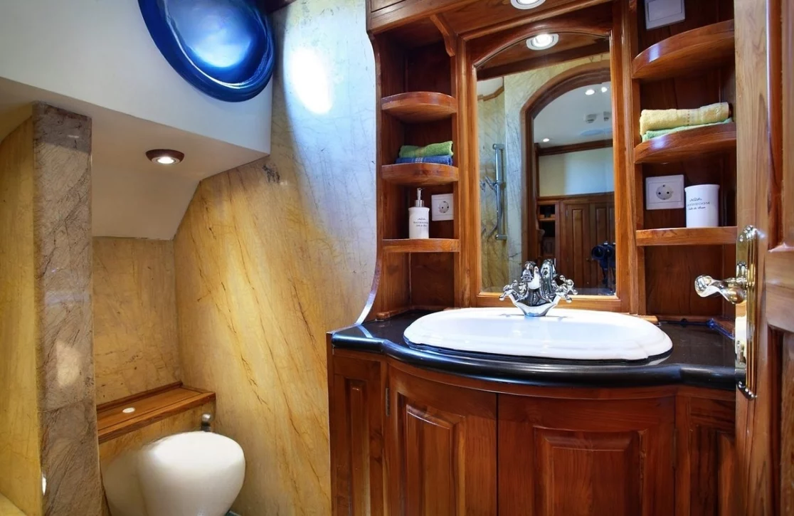 An image of Shenandoah Of Sark yacht