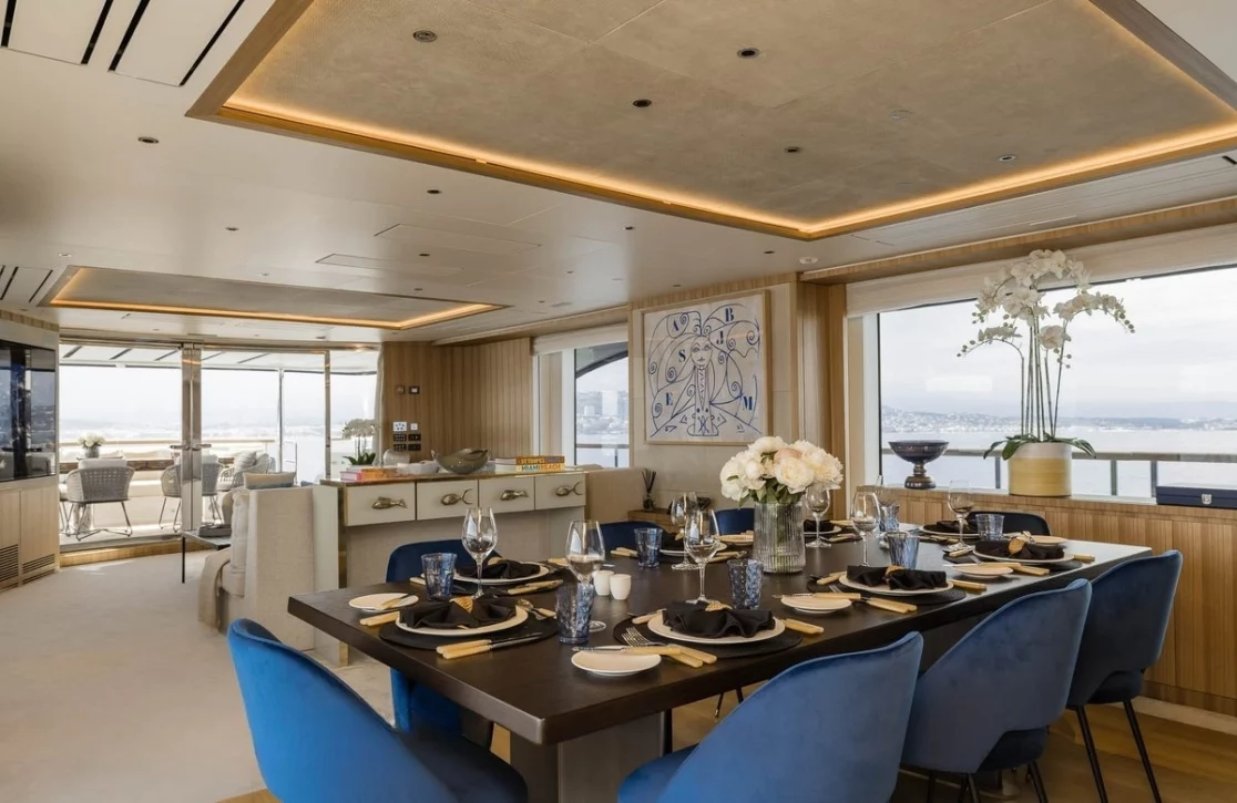 An image of Adva yacht