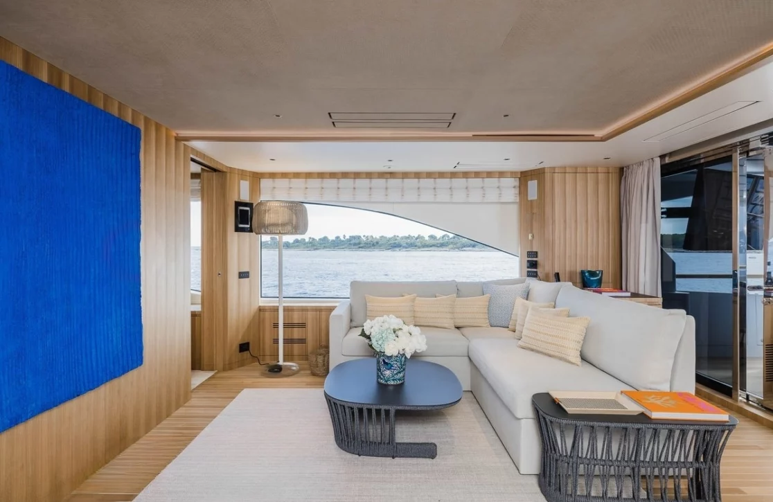 An image of Adva yacht