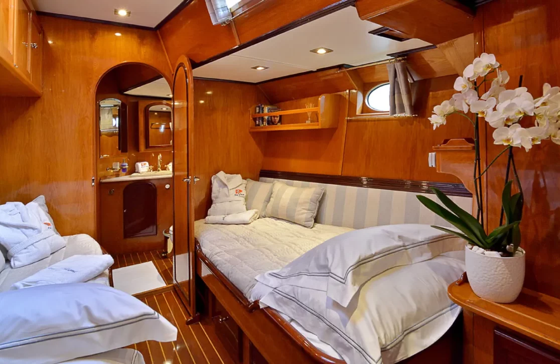 An image of Ocean Drive yacht