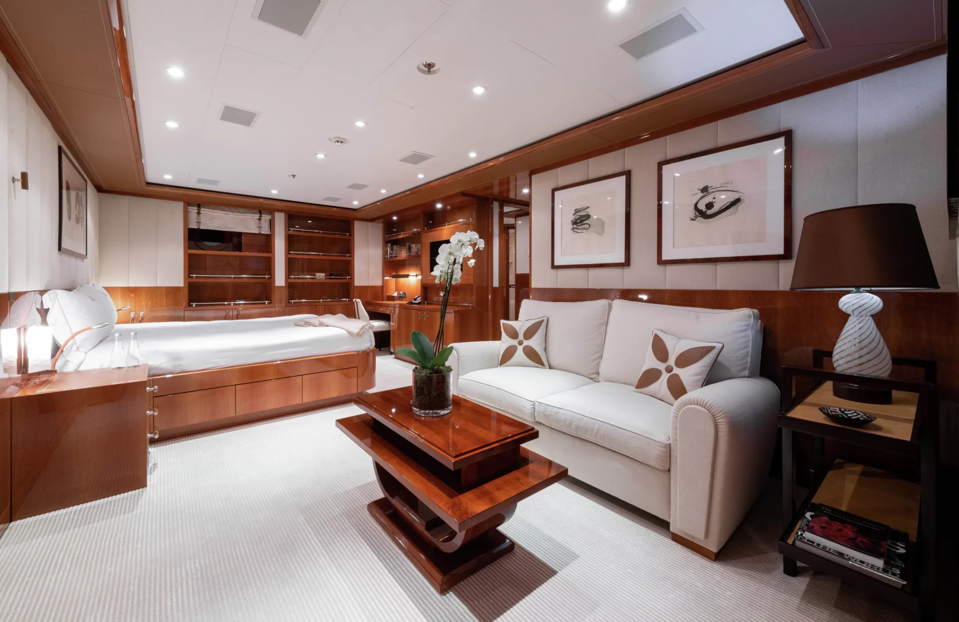 A preview of interior Bedroom cabin