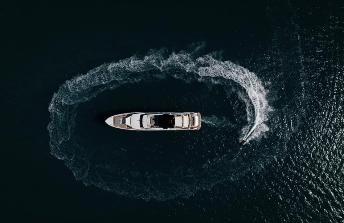 An image of Aix yacht