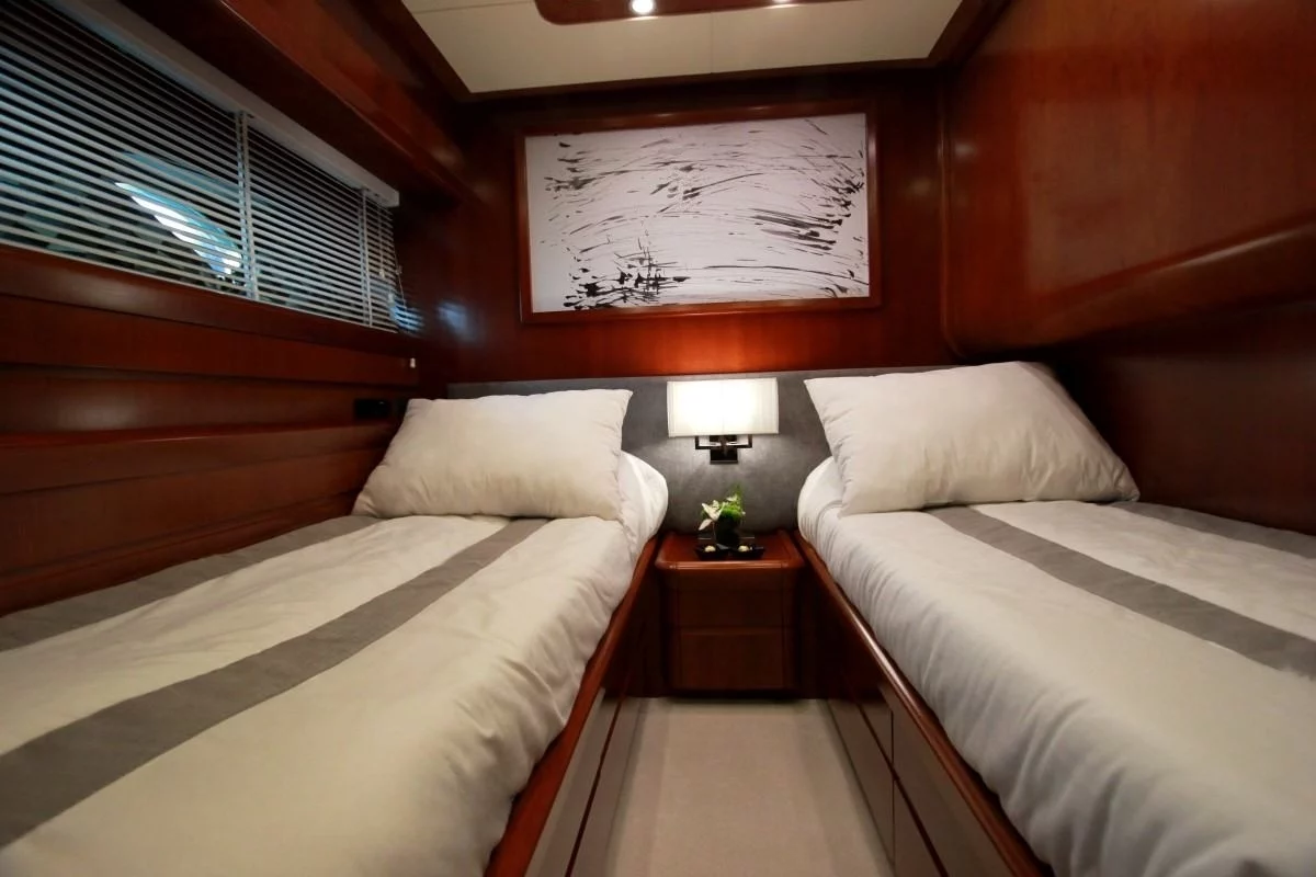 A preview of interior Bedroom cabin