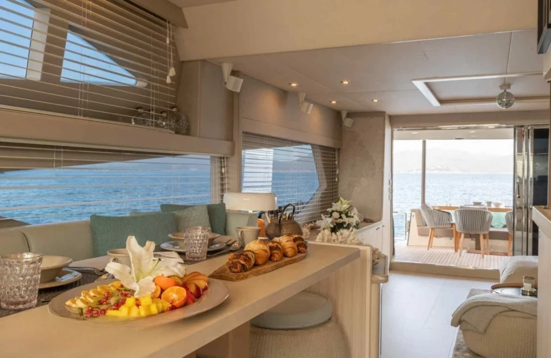 An image of Ammonite yacht