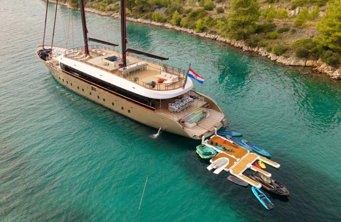 An image of Anetta yacht