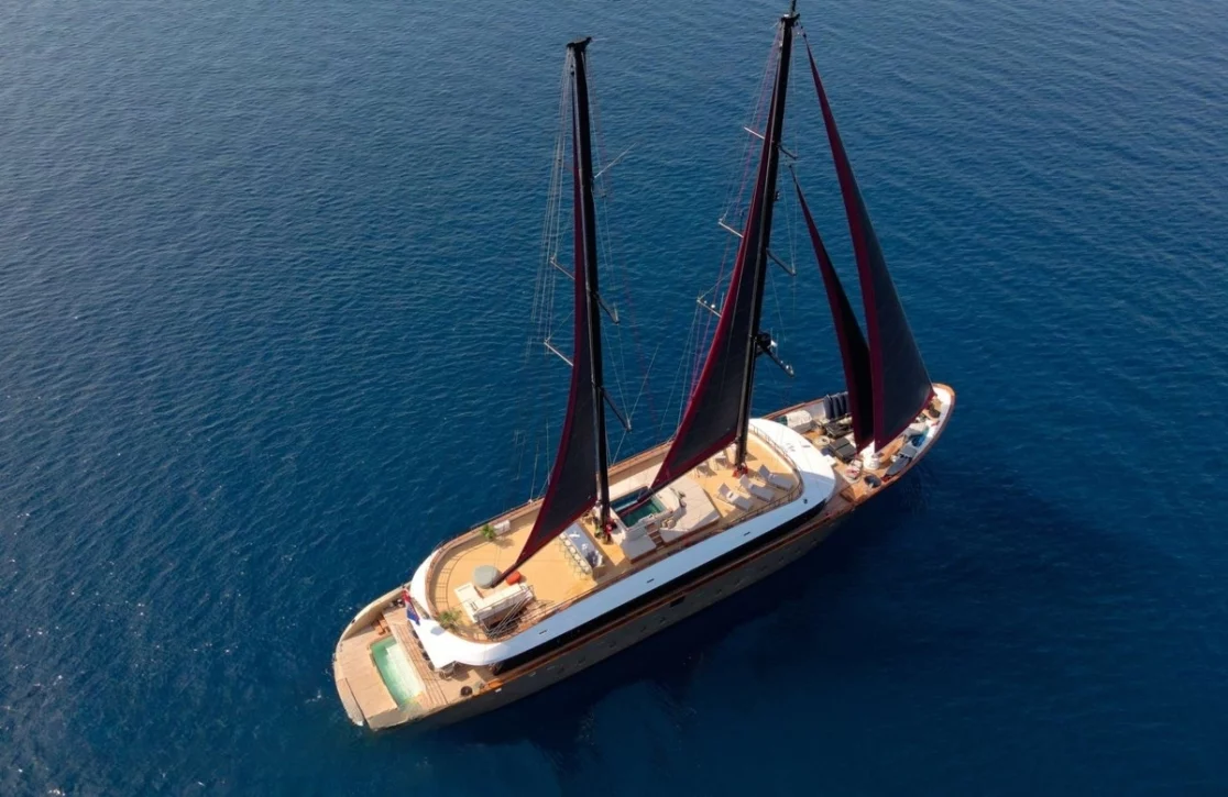 An image of Anetta yacht