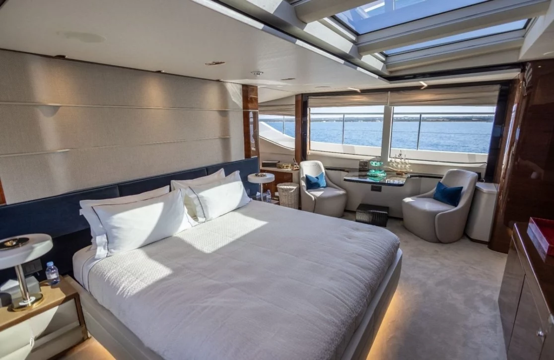 An image of Anka yacht