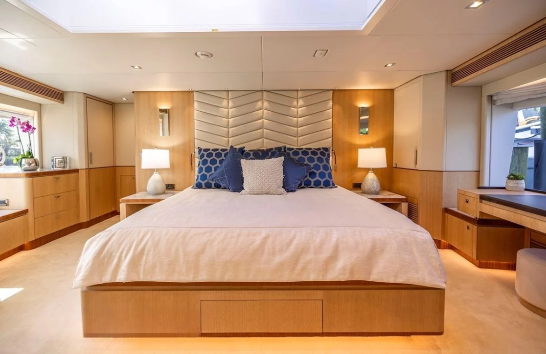 An image of Aqua Life yacht
