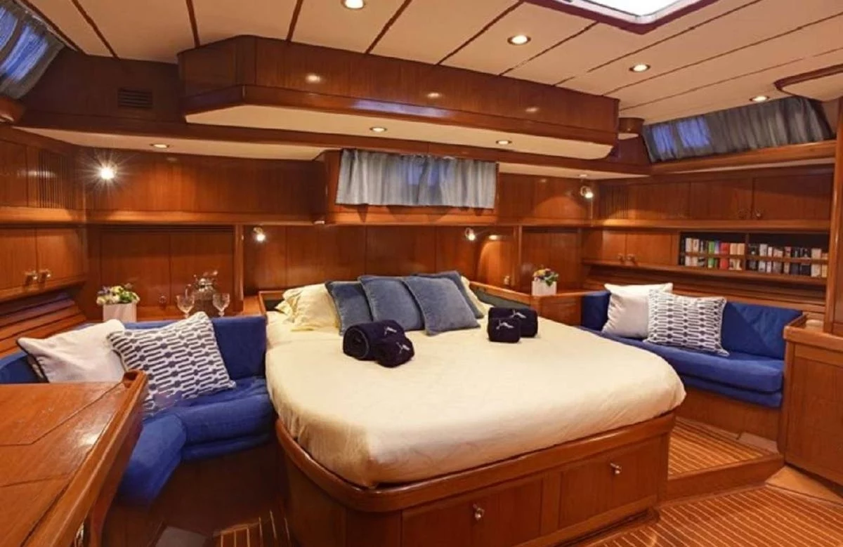 A preview of interior Bedroom cabin