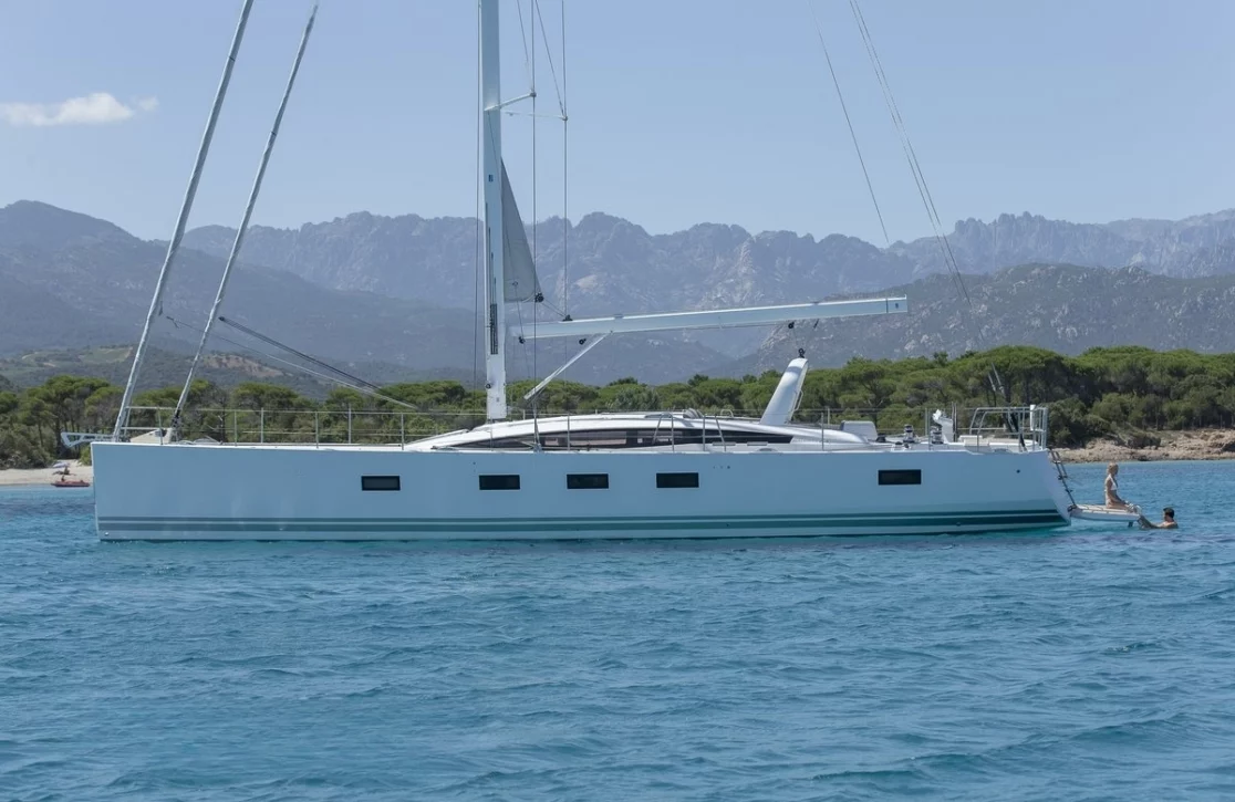 An image of Argentous yacht