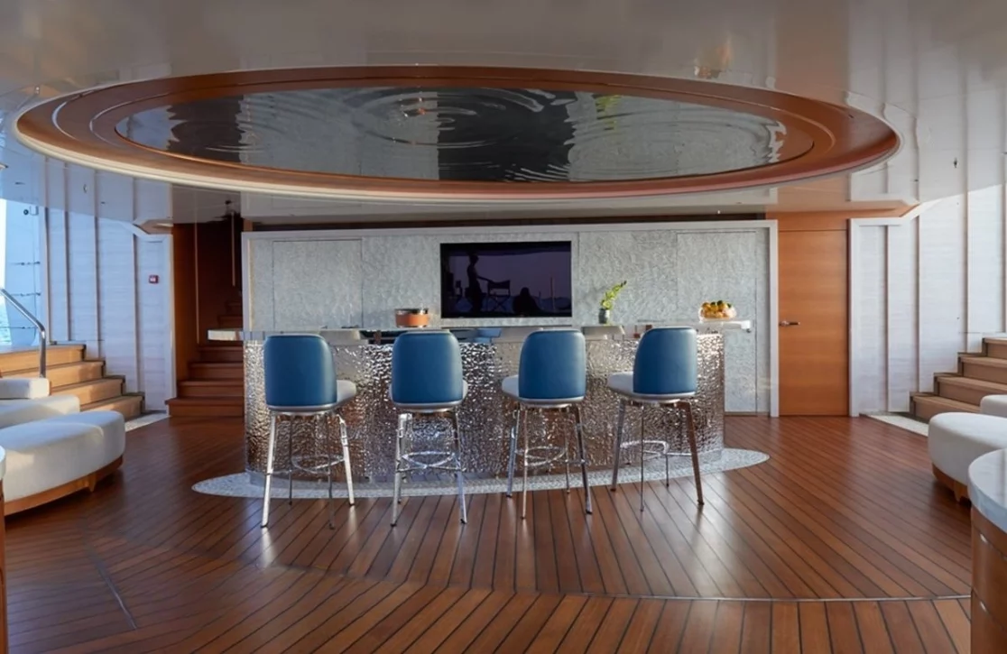 An image of Arrow yacht