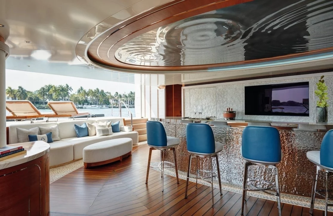 An image of Arrow yacht
