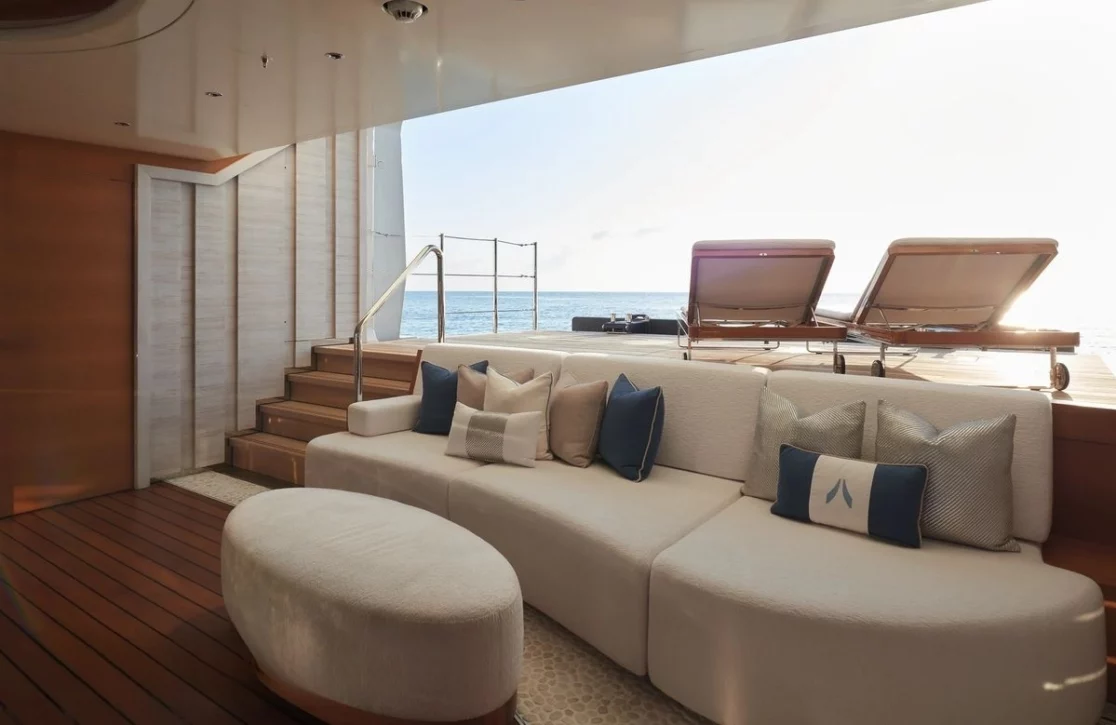 An image of Arrow yacht