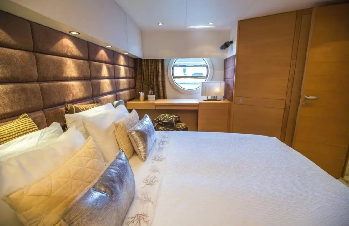 An image of Arwen yacht