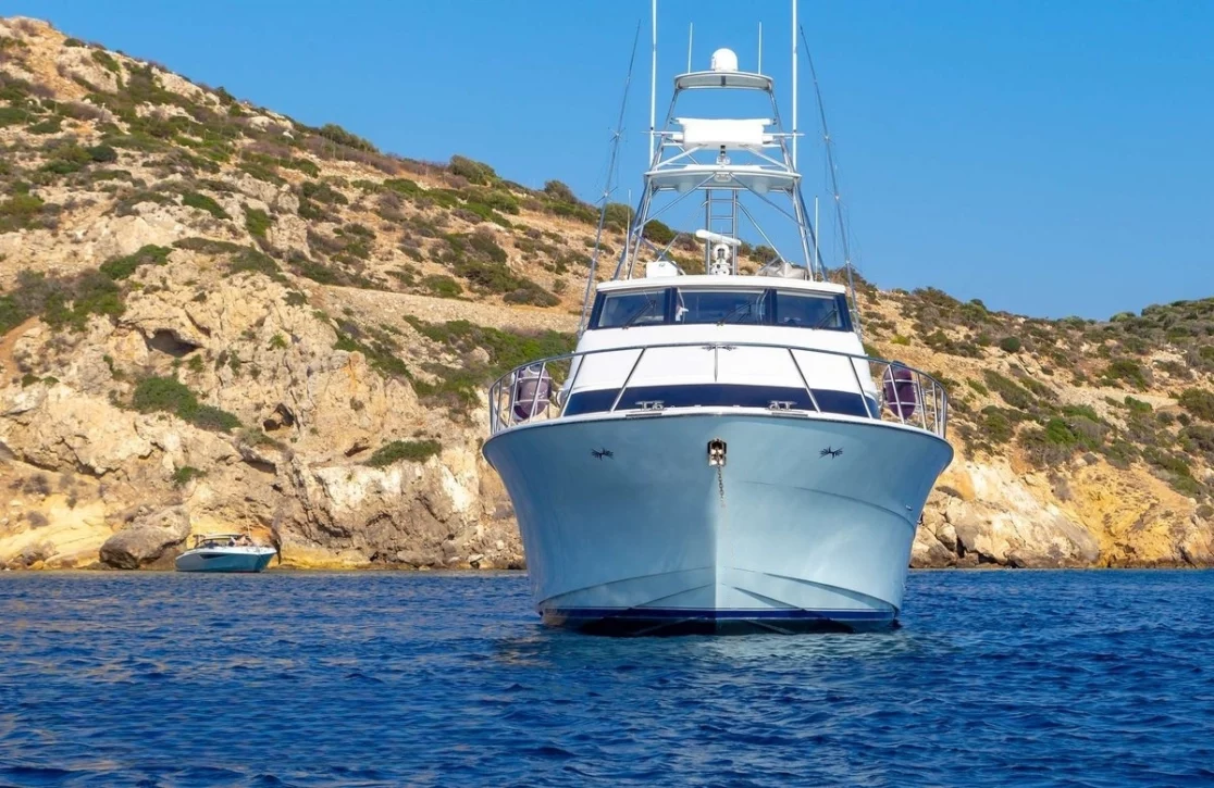 An image of Astrape yacht