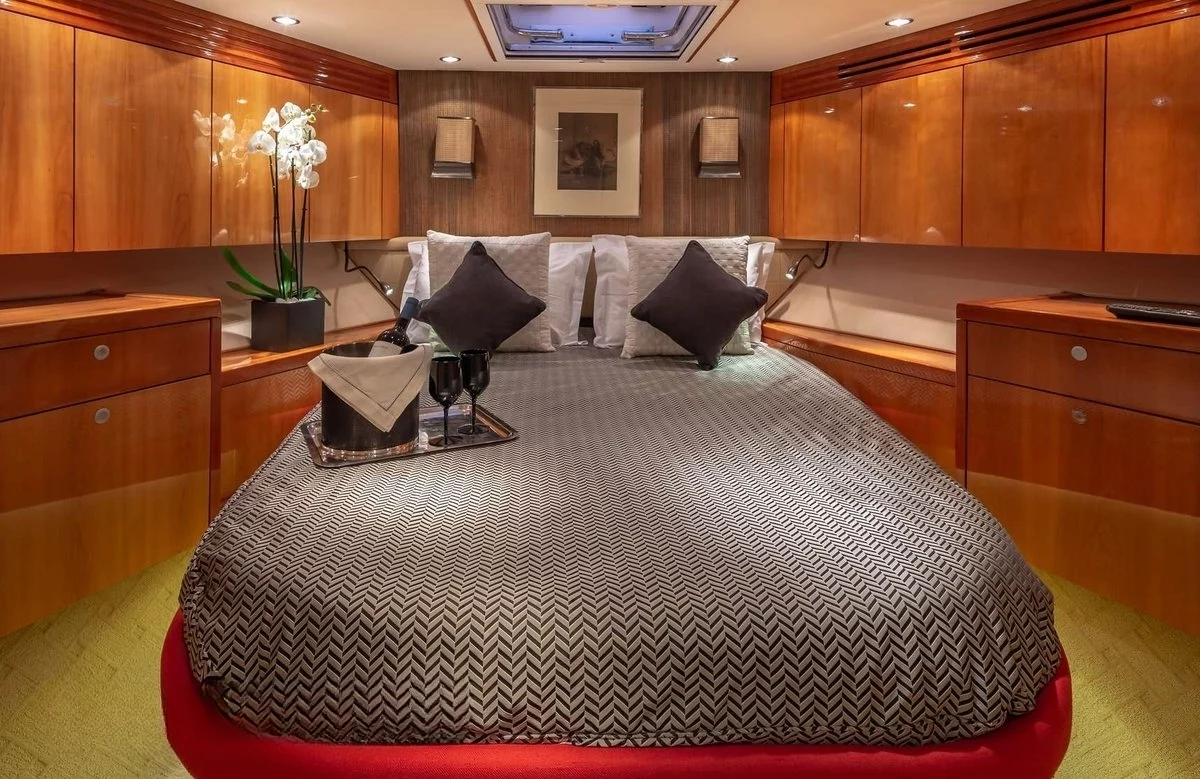 A preview of interior Bedroom cabin